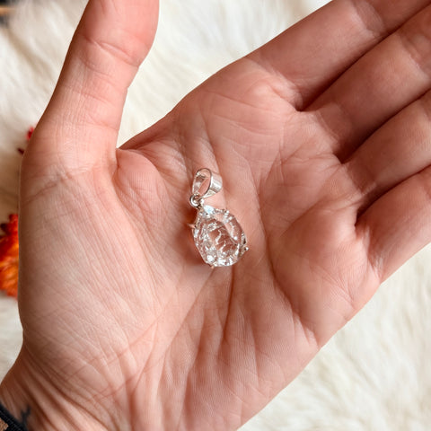 Herkimer Diamond Necklace "Abigail"