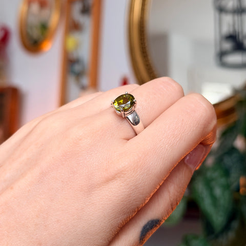 Peridot Ring "Greta" - Size 6