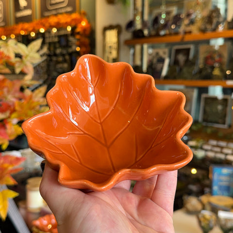 Certified International Leaf Bowl | Orange