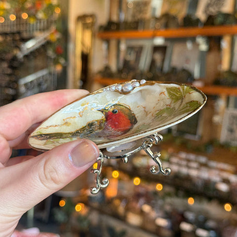 Eleanora Soroca Footed Decoupage Shell Dish | Bird