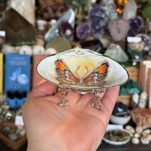 Eleanora Soroca Footed Decoupage Shell Dish | Butterfly