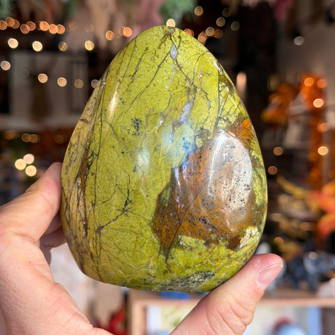 Green Opal "Christina"