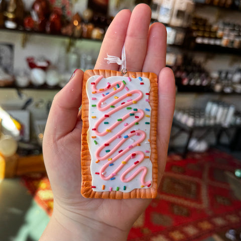 Kurt S. Adler, Inc. Vanilla Breakfast Tart Ornament