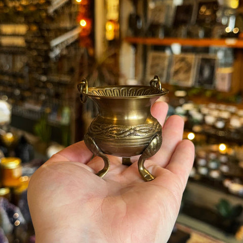 NAI Little Brass Cauldron