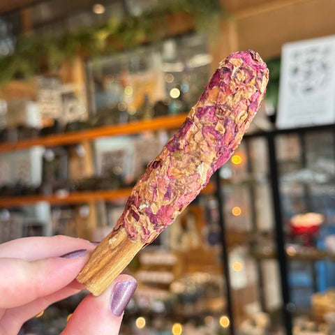 NAI Hand-Rolled Palo Santo Stick with Rose