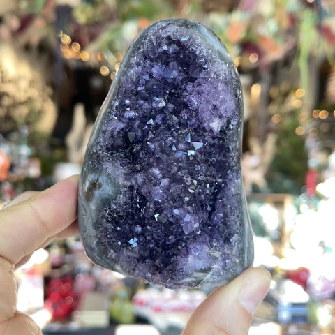 Amethyst "Robin"