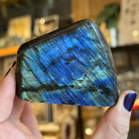 Labradorite "Camryn"