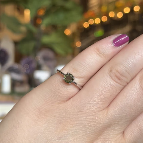Faceted Moldavite Ring "Cleo" - Size 6.5