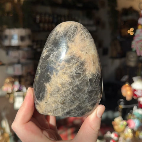 Black Moonstone "Piper"