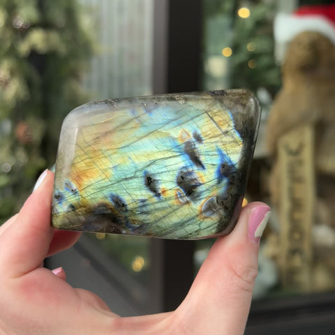 Labradorite "Anisa"