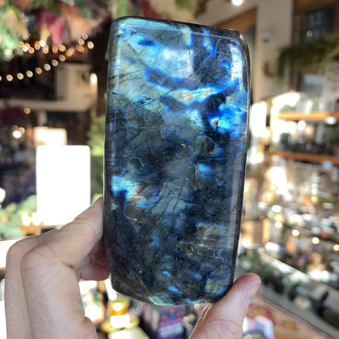 Labradorite "Sam"