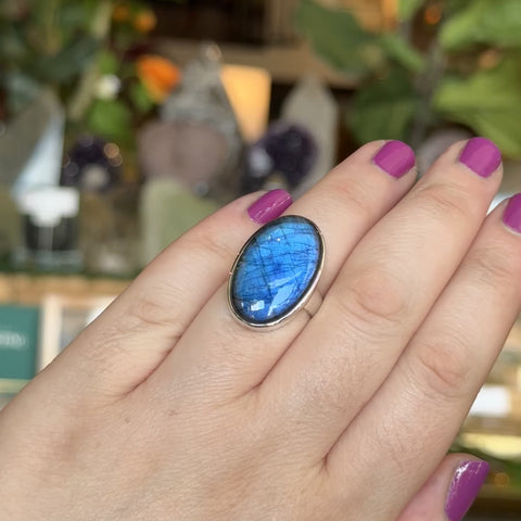 Labradorite Ring "Joanna" - Size 8