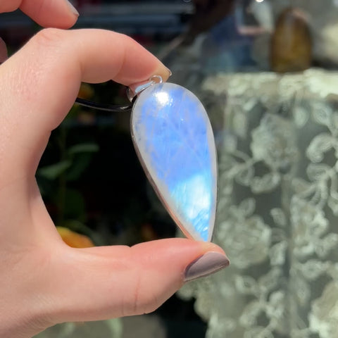 Moonstone Necklace "Cecile"