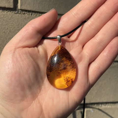Amber Necklace "Livie"
