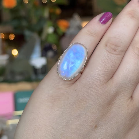 Moonstone Ring "Frankie" - Size 6.5
