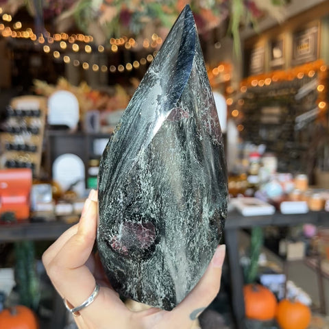 Garnet | Fuchsite "Yolanda"