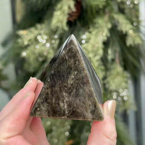 Obsidian Pyramid "Jacob"