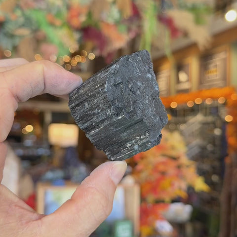Black Tourmaline "Lisa"