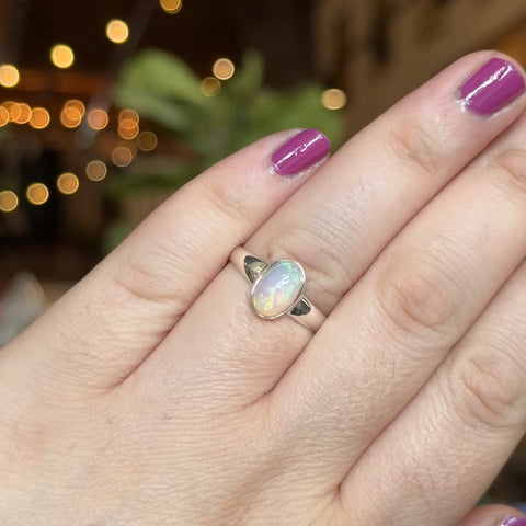 Ethiopian Opal Ring "Dallas" - Size 9