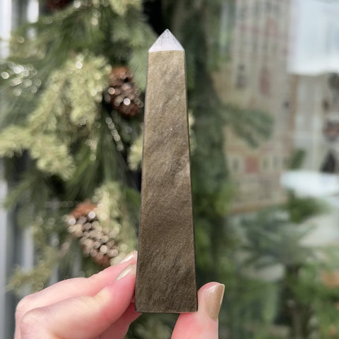 Little Obsidian Obelisk "Helena"