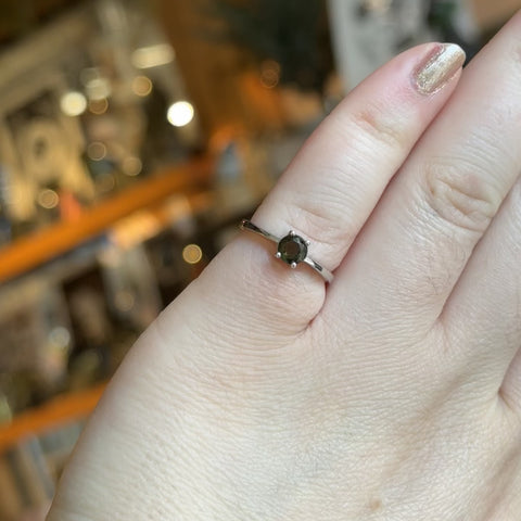 Moldavite Ring "Grace" - Size 6