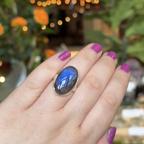 Labradorite Ring "Aaliyah" - Size 8