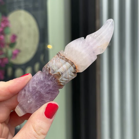 Crazy Lace Amethyst Feather "Vera"