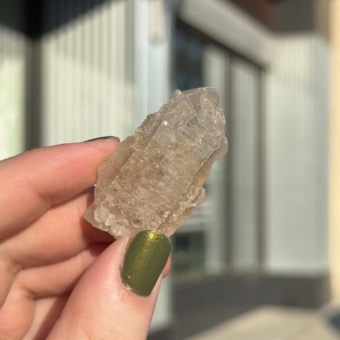 Petroleum Quartz "Quinn"