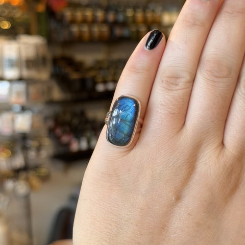 Labradorite Ring "Gina" - Size 6