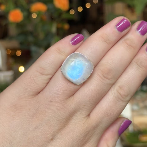 Moonstone Ring "Derek" - Size 8