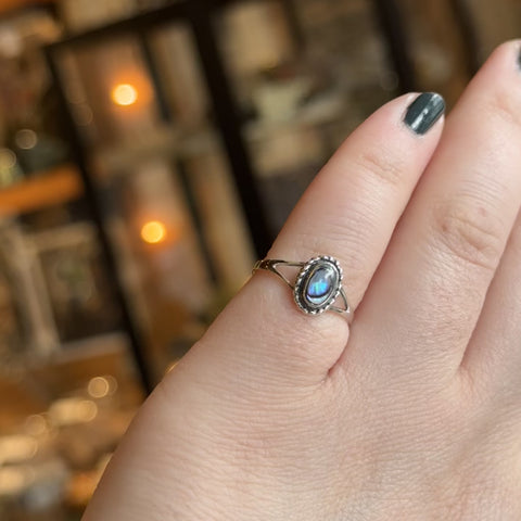 Abalone Ring "Violet" - Size 6.5