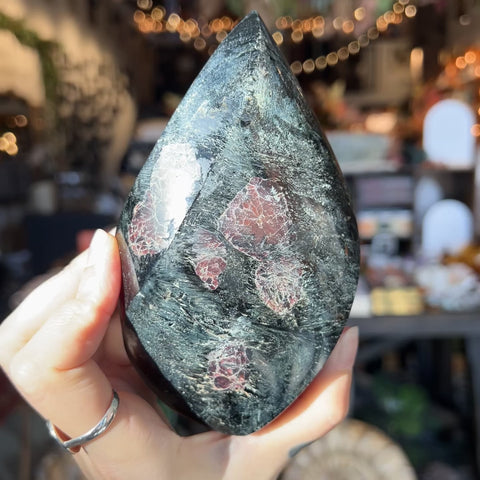 Garnet | Fuchsite "Cecilia"