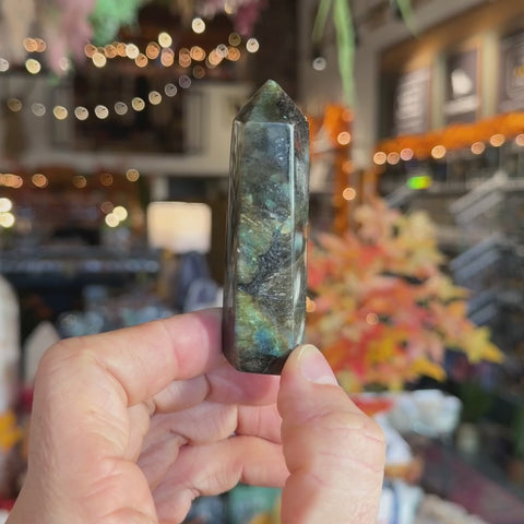 Labradorite "Kate" video