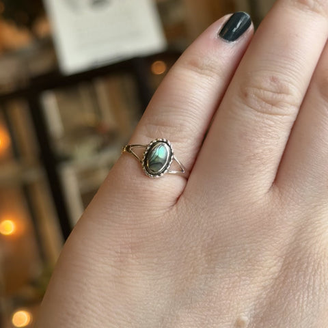 Abalone Ring "Evanna" - Size 6.5