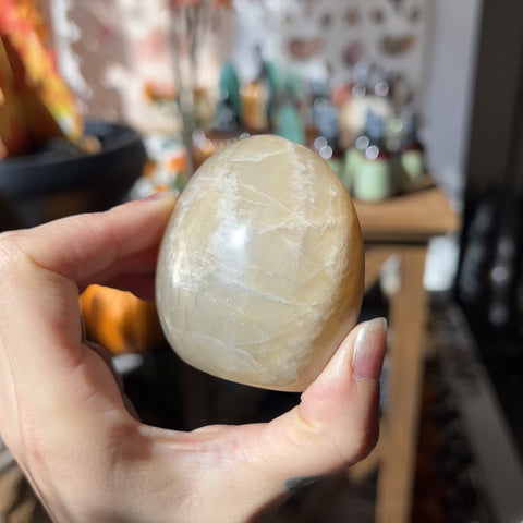 Pink Moonstone "Robin"