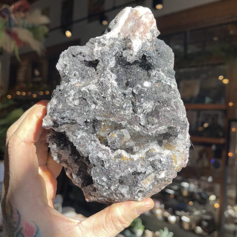 Manganese "Nia"