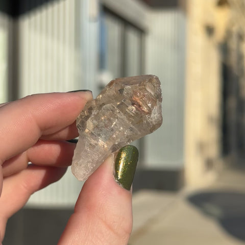 Petroleum Quartz "Olivia"