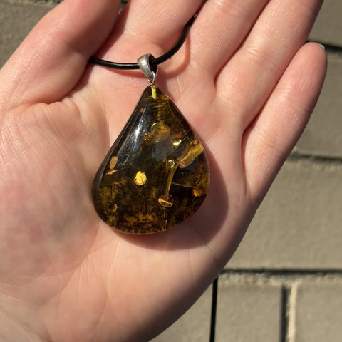 Amber Necklace "Gigi"