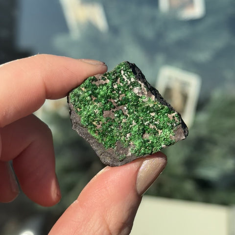 Uvarovite "Lou"