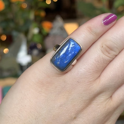 Labradorite Ring "Carson" - Size 7
