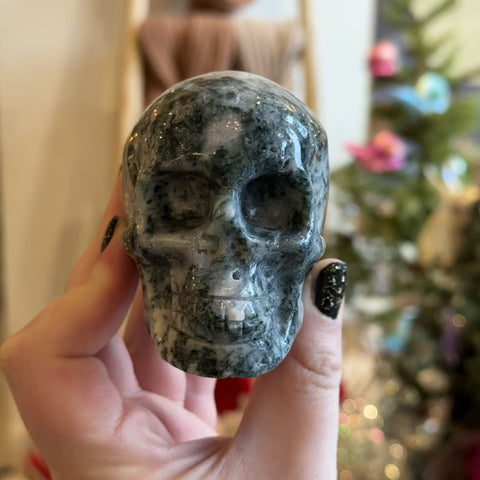 Moss Agate Skull "Mikey"