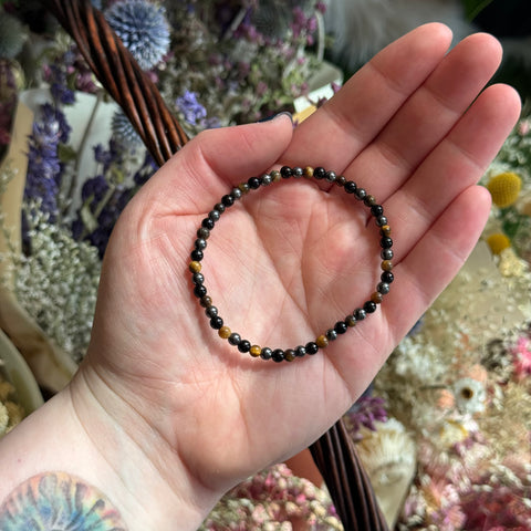 Ravenstone Crystals Black Onyx, Hematite, & Tiger's Eye Stretch Bracelet | 4mm