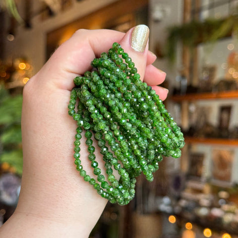 Ravenstone Crystals Faceted Diopside Stretch Bracelet | 4mm