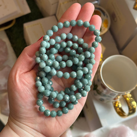 Ravenstone Crystals Faceted Jade Stretch Bracelet