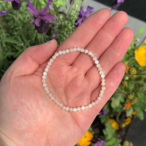 Ravenstone Crystals Faceted Mother of Pearl Stretch Bracelet | 4mm