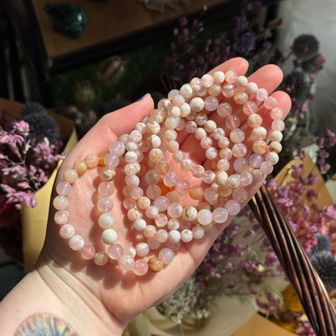 Ravenstone Crystals Flower Agate Stretch Bracelet