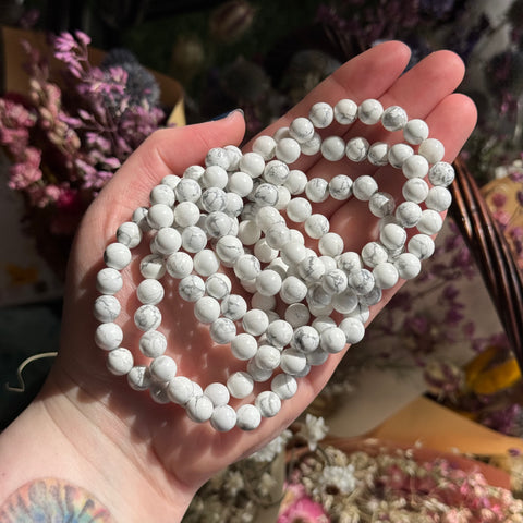 Ravenstone Crystals Howlite Stretch Bracelet