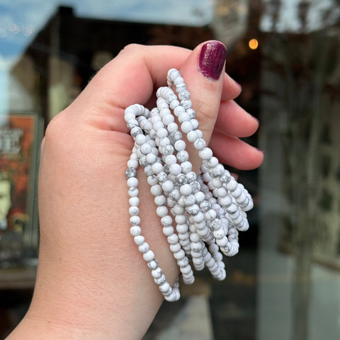 Ravenstone Crystals Howlite Stretch Bracelet | 4mm