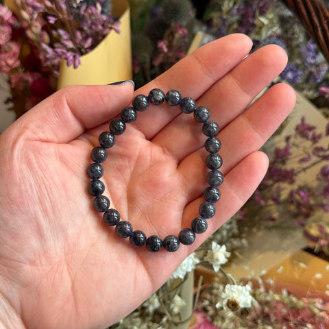 Ravenstone Crystals Iolite Stretch Bracelet