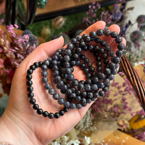 Ravenstone Crystals Iolite Stretch Bracelet